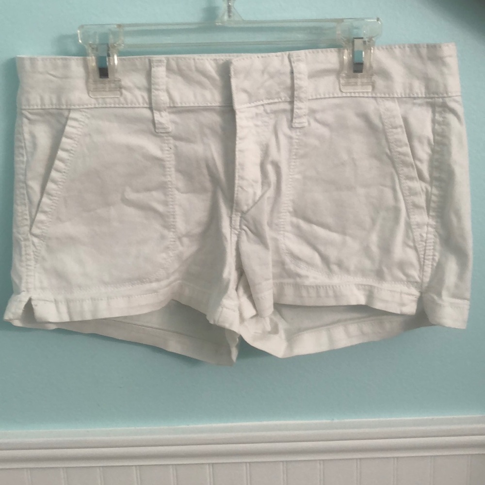 Arizona white twill short